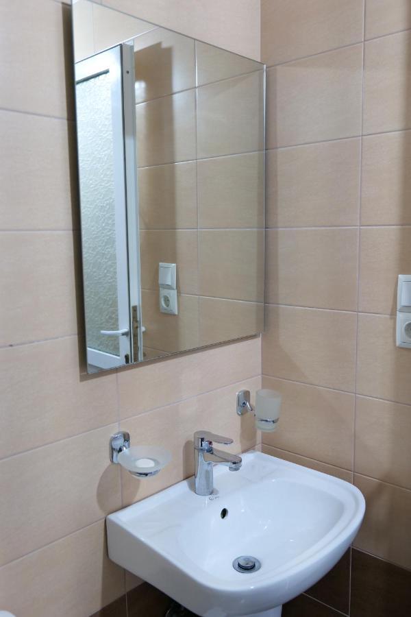 Villa Allkushi Sarandë 外观 照片