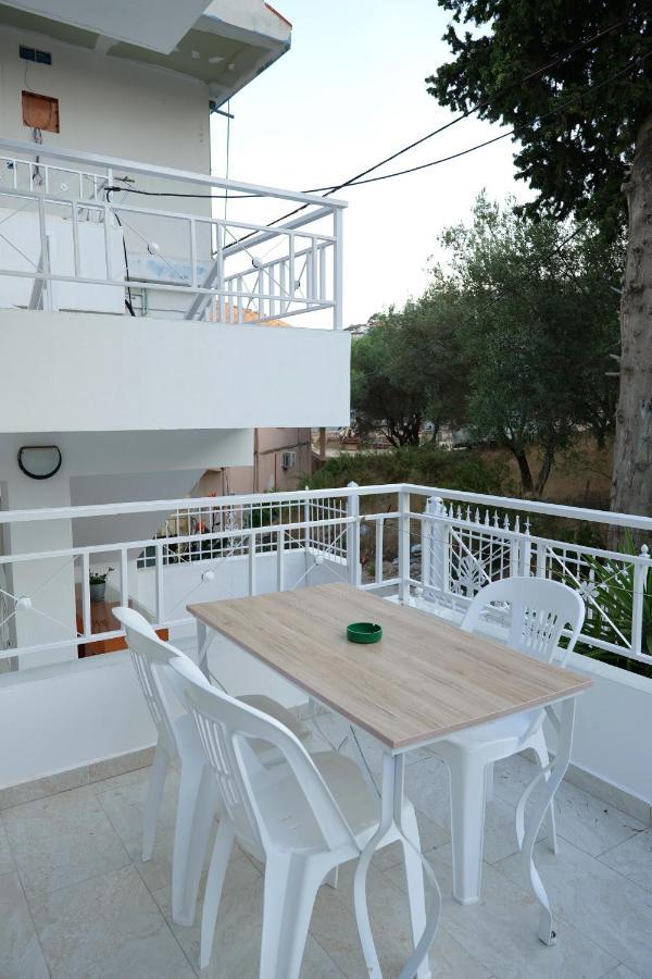 Villa Allkushi Sarandë 外观 照片