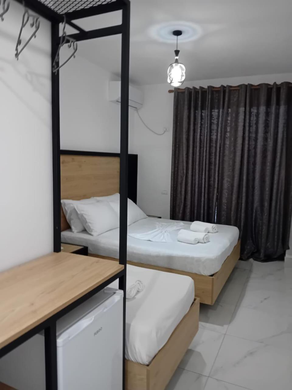 Villa Allkushi Sarandë 外观 照片