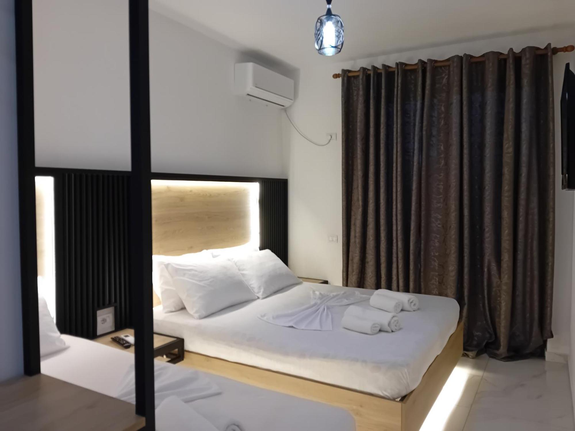 Villa Allkushi Sarandë 外观 照片